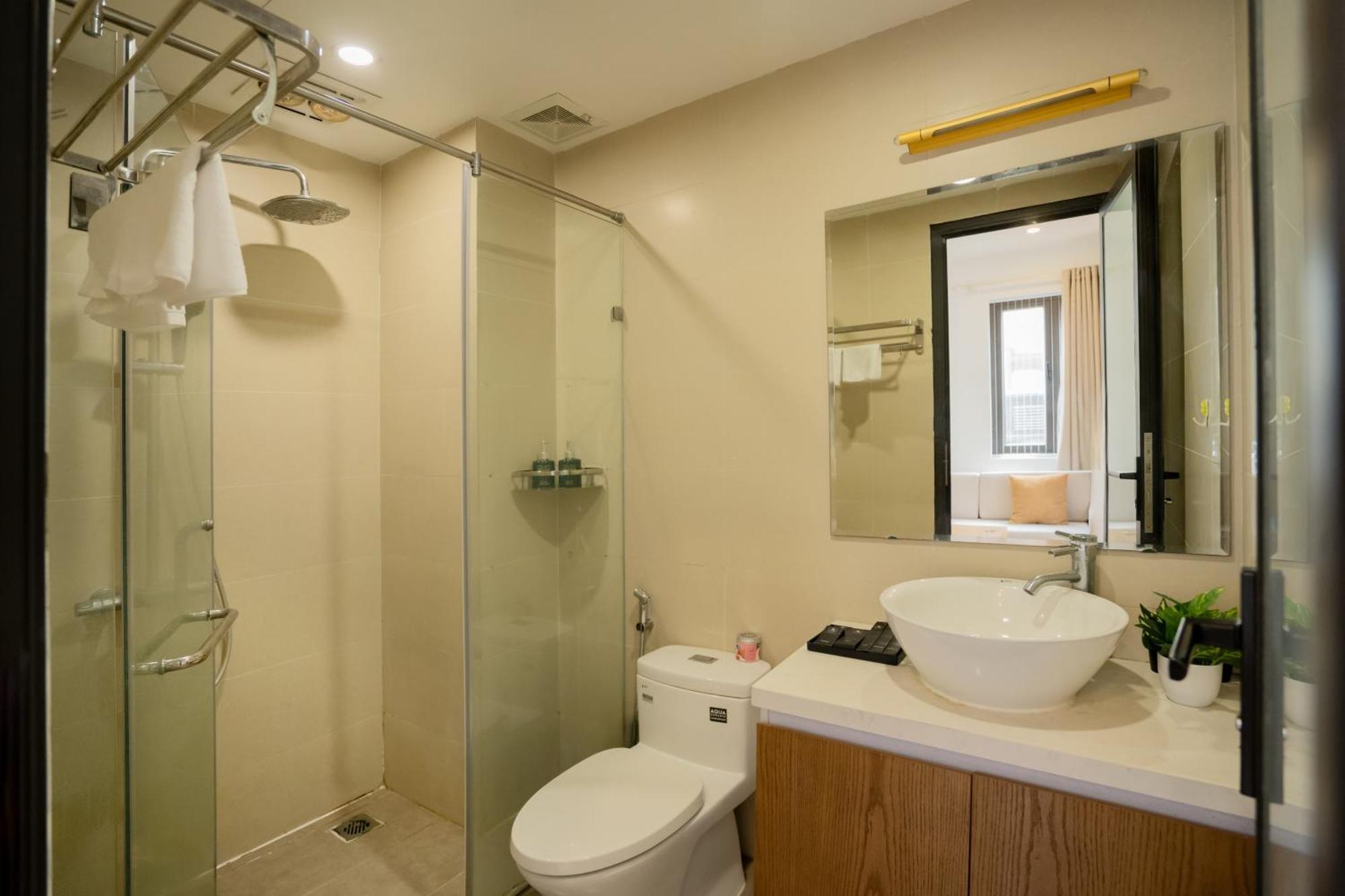 22Housing Hotel & Residence 60 Linh Lang Ανόι Εξωτερικό φωτογραφία